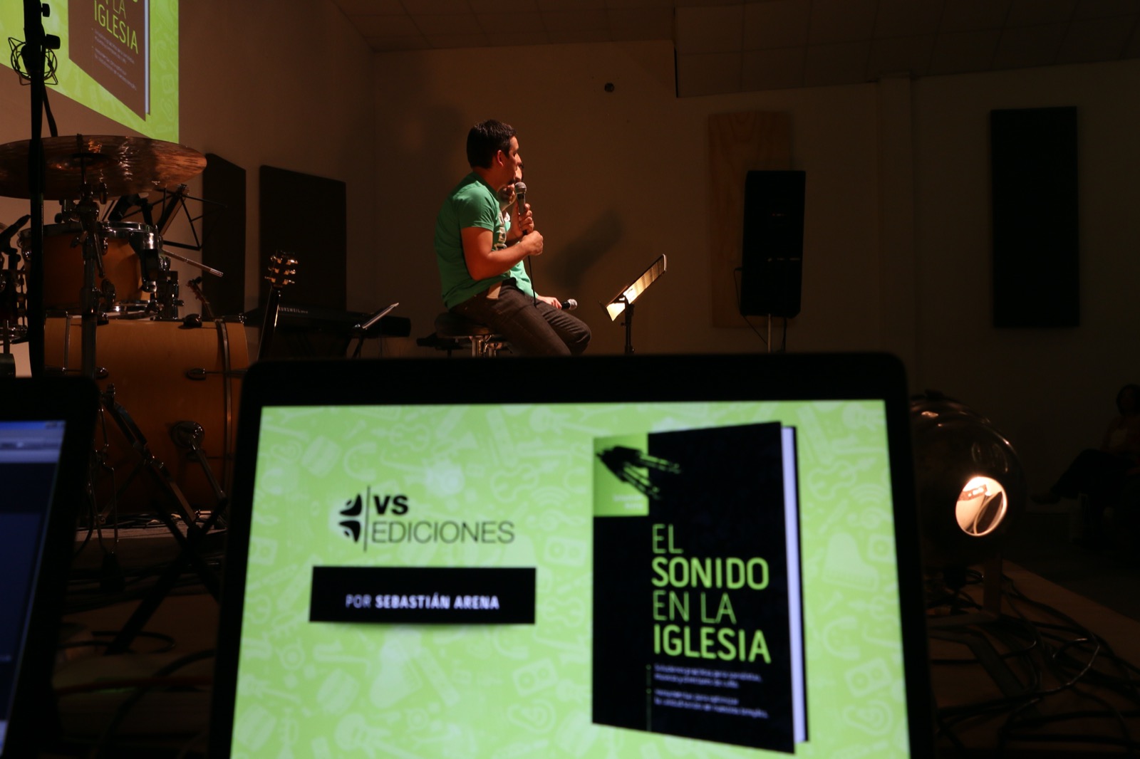 Conferencia de presentación del libro